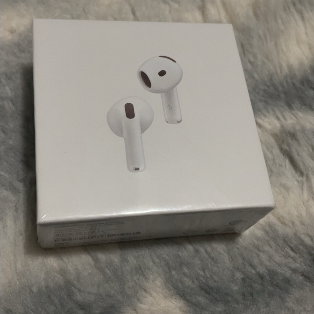 Airpods 4 with ANC